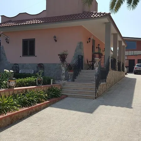 Veronica Apartment Belvedere (Sicily)